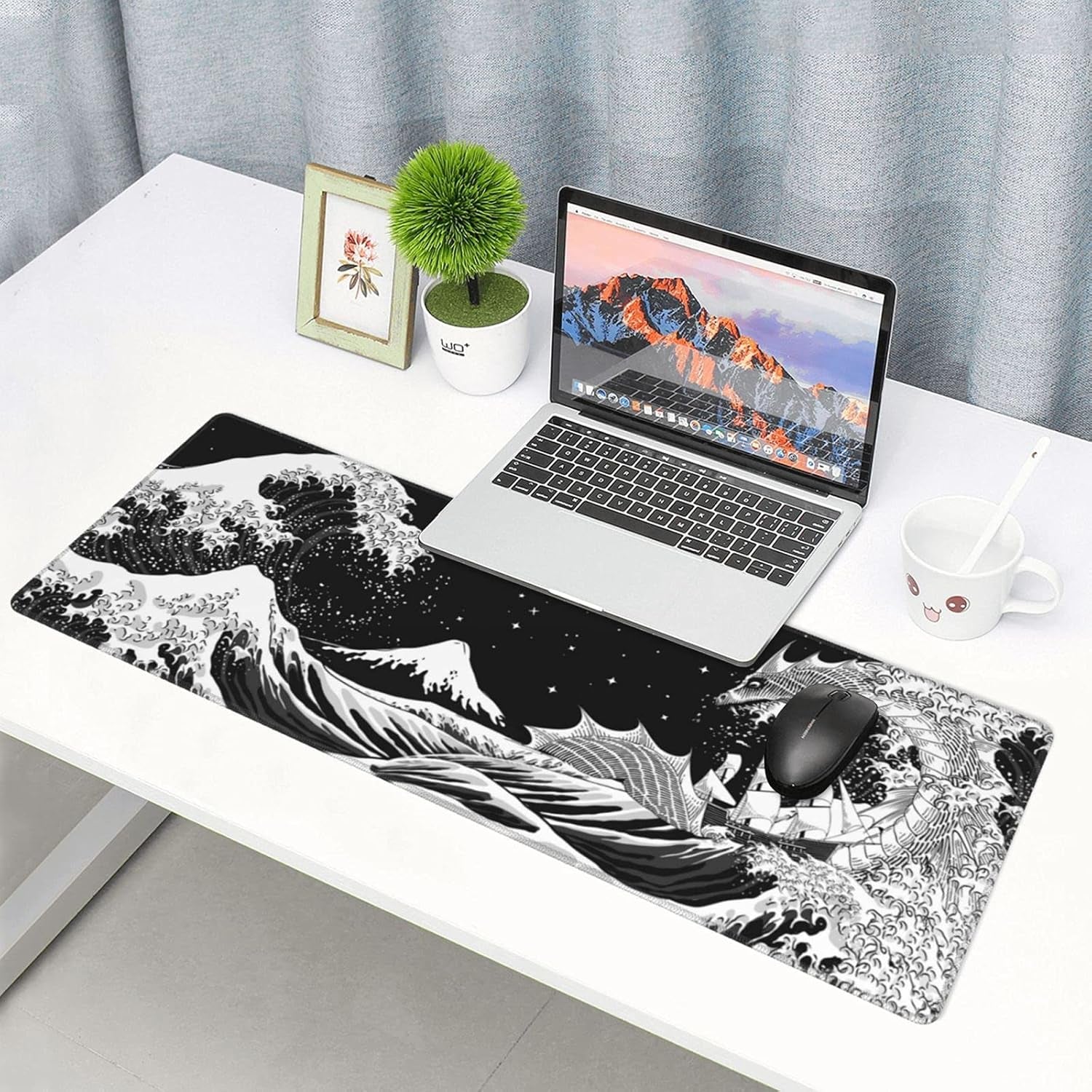 Black and White Japanese Waves Sea Dragon Gaming Mouse Pad XL, Extended Large Mouse Mat Desk Pad, Stitched Edges Mousepad, Long Mouse Pad, 31.5 X 11.8 Inch